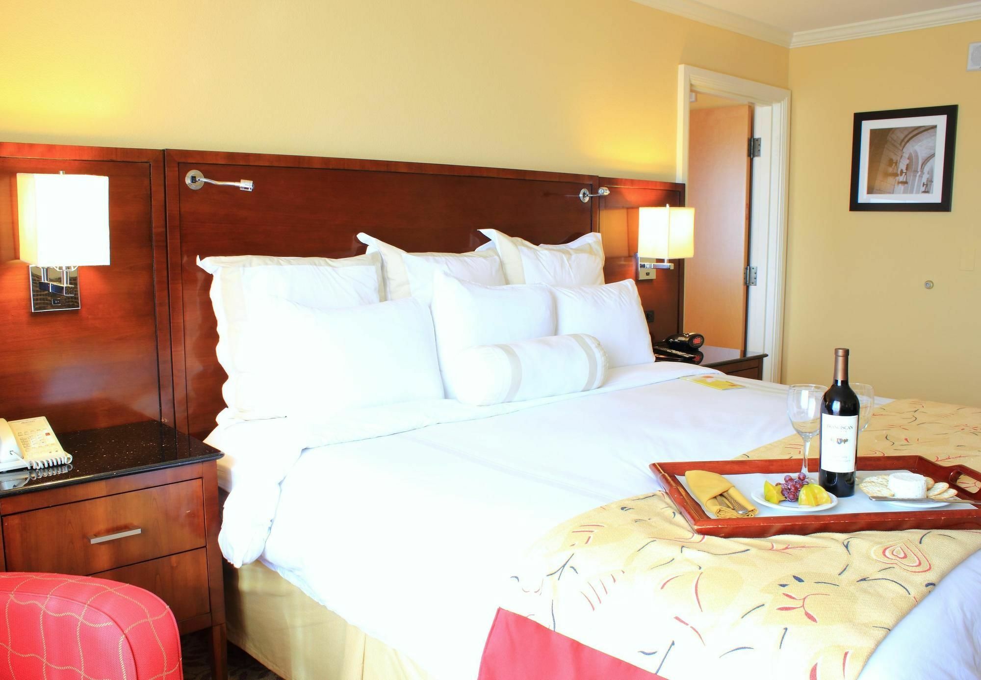Готель St. Petersburg Marriott Clearwater Екстер'єр фото